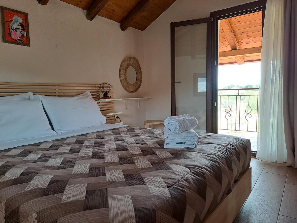 The Cottage House Ormos Panagias Bagian luar foto